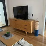 Apartma Nika Nokturno Отель Копер