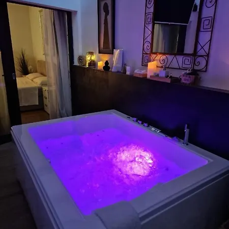 Apartma Nika Nokturno *