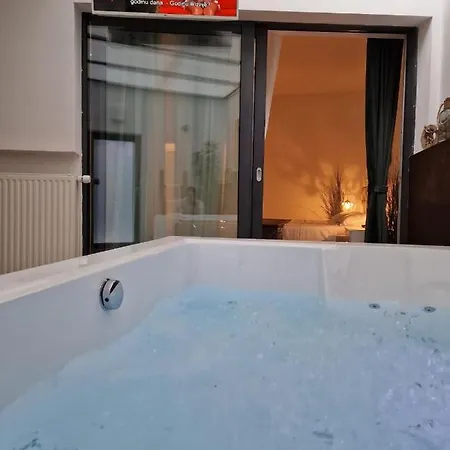 Apartma Nika Nokturno Hotel