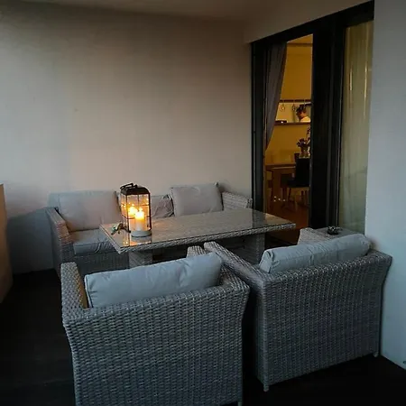 Apartma Nika Nokturno * Koper