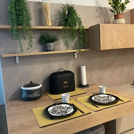 Hotel Apartma Nika Nokturno *