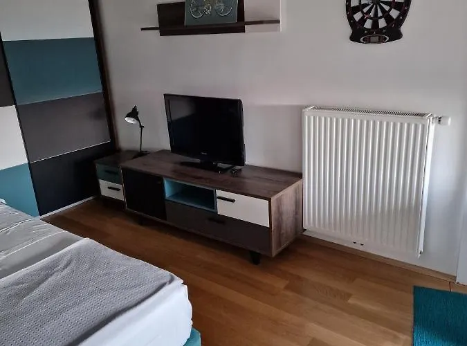 Apartma Nika Nokturno * Koper