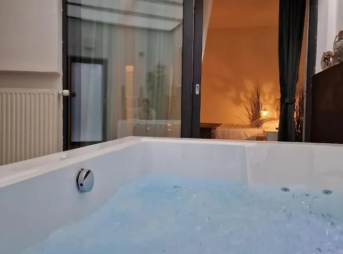 Apartma Nika Nokturno ホテル