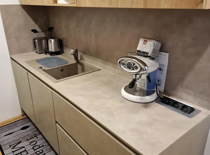 Apartma Nika Nokturno